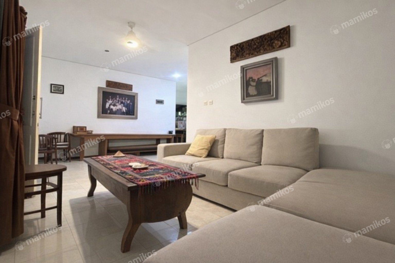 Rumah Sertifikat SHM 5 Kamar Tidur 4 Kamar Mandi Raffles Hills Jakarta Timur