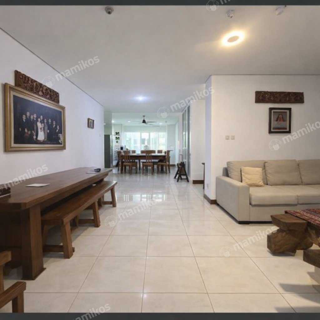 Rumah Sertifikat SHM 5 Kamar Tidur 4 Kamar Mandi Raffles Hills Jakarta Timur - Photo 2