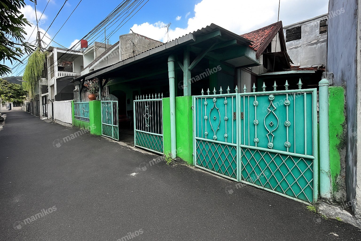 Rumah Sertifikat SHM 4 Kamar Tidur 3 Kamar Mandi Tebet Jakarta Selatan