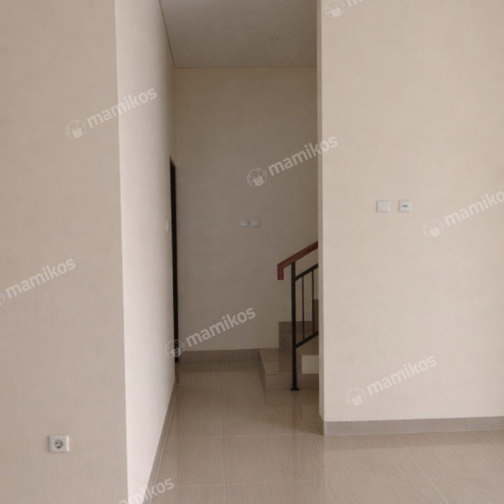 Rumah Sertifikat SHM 3 Kamar Tidur 2 Kamar Mandi Cibubur Jakarta Timur - Photo 3