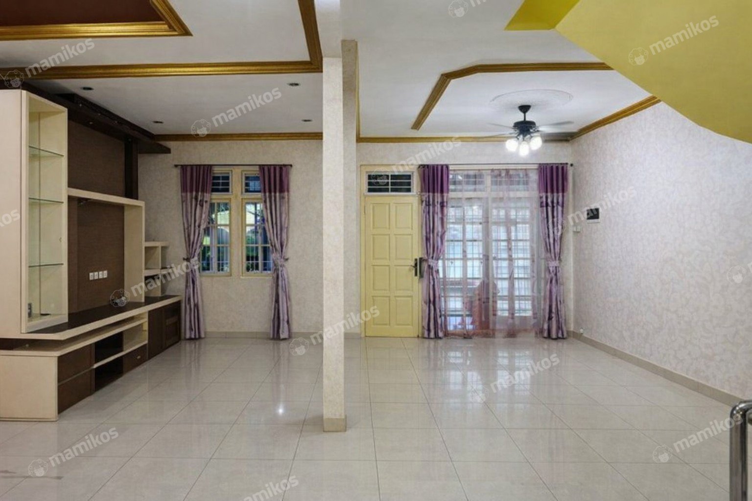 Rumah Sertifikat SHM 4 Kamar Tidur 3 Kamar Mandi Duri Kosambi Jakarta Barat