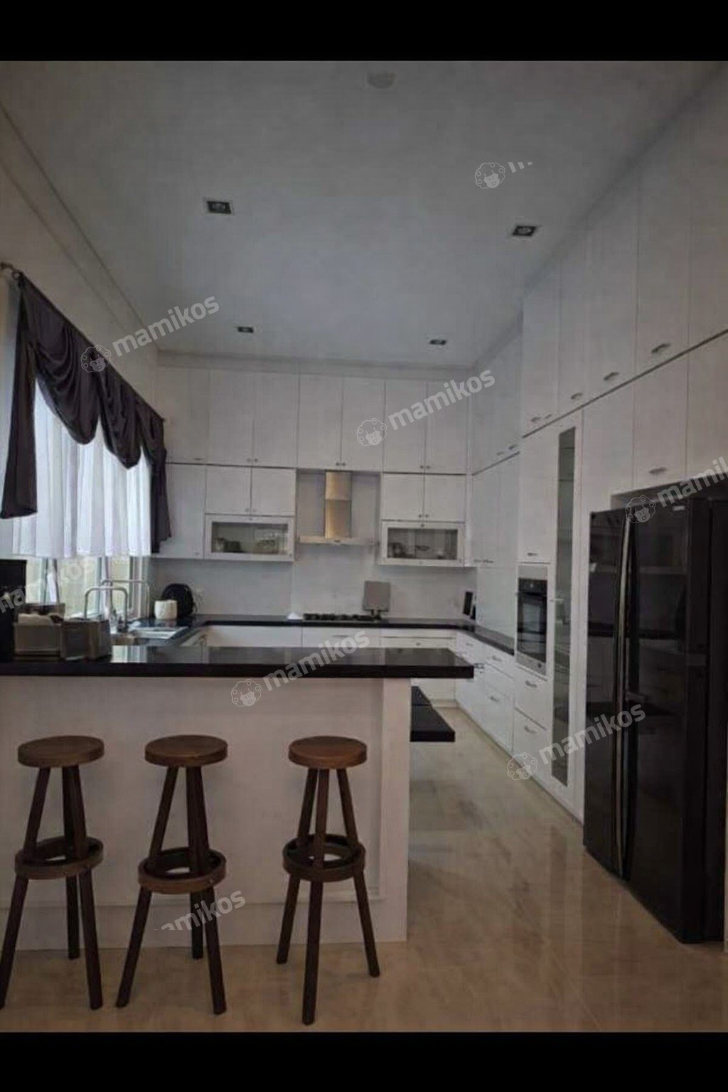 Rumah Sertifikat SHM 7 Kamar Tidur 5 Kamar Mandi Pantai Indah Kapuk Jakarta Utara - Photo 2