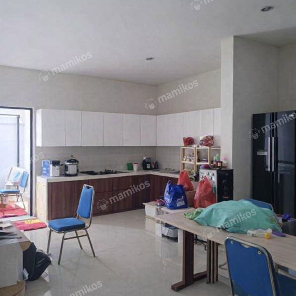 Rumah Sertifikat SHM 3 Kamar Tidur 3 Kamar Mandi Metland Menteng Jakarta Timur - Photo 5