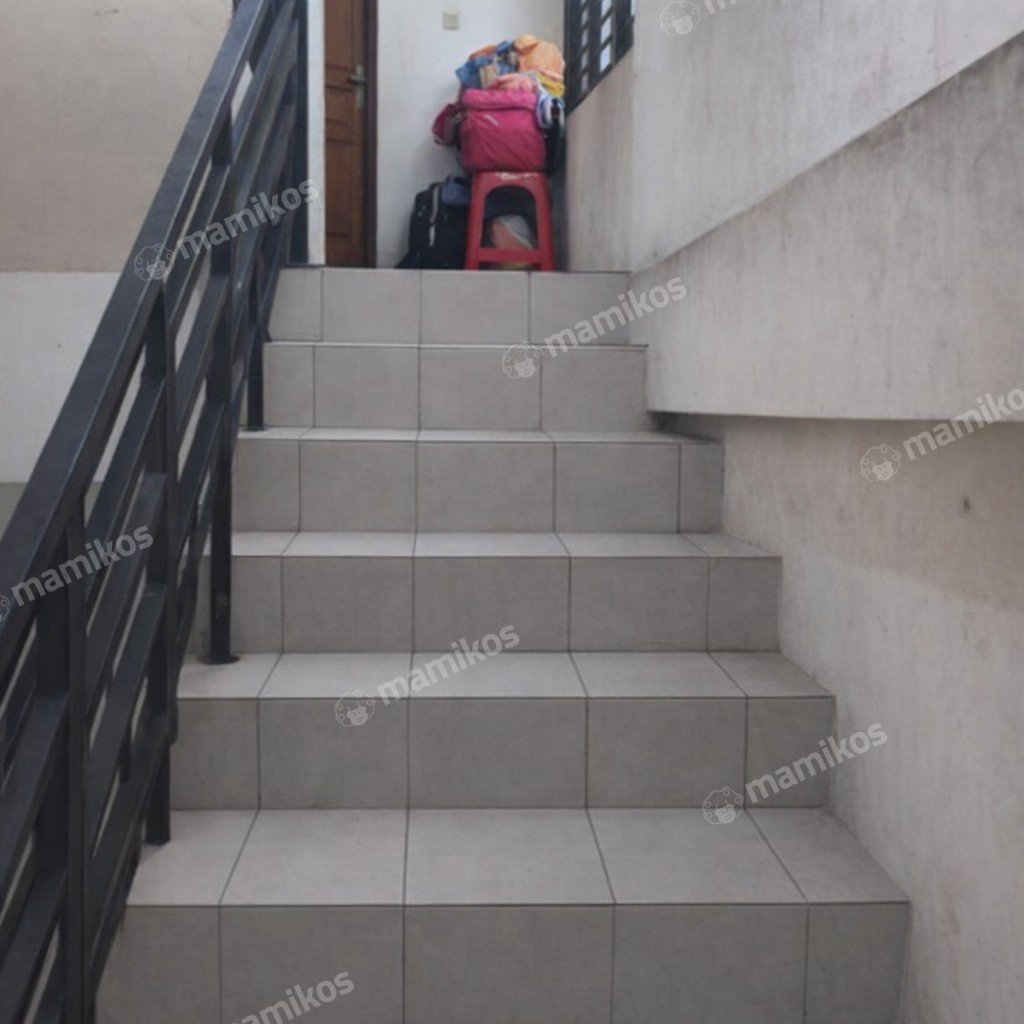 Rumah Sertifikat SHM 2 Kamar Tidur 3 Kamar Mandi Duri Kepa Jakarta Barat - Photo 4