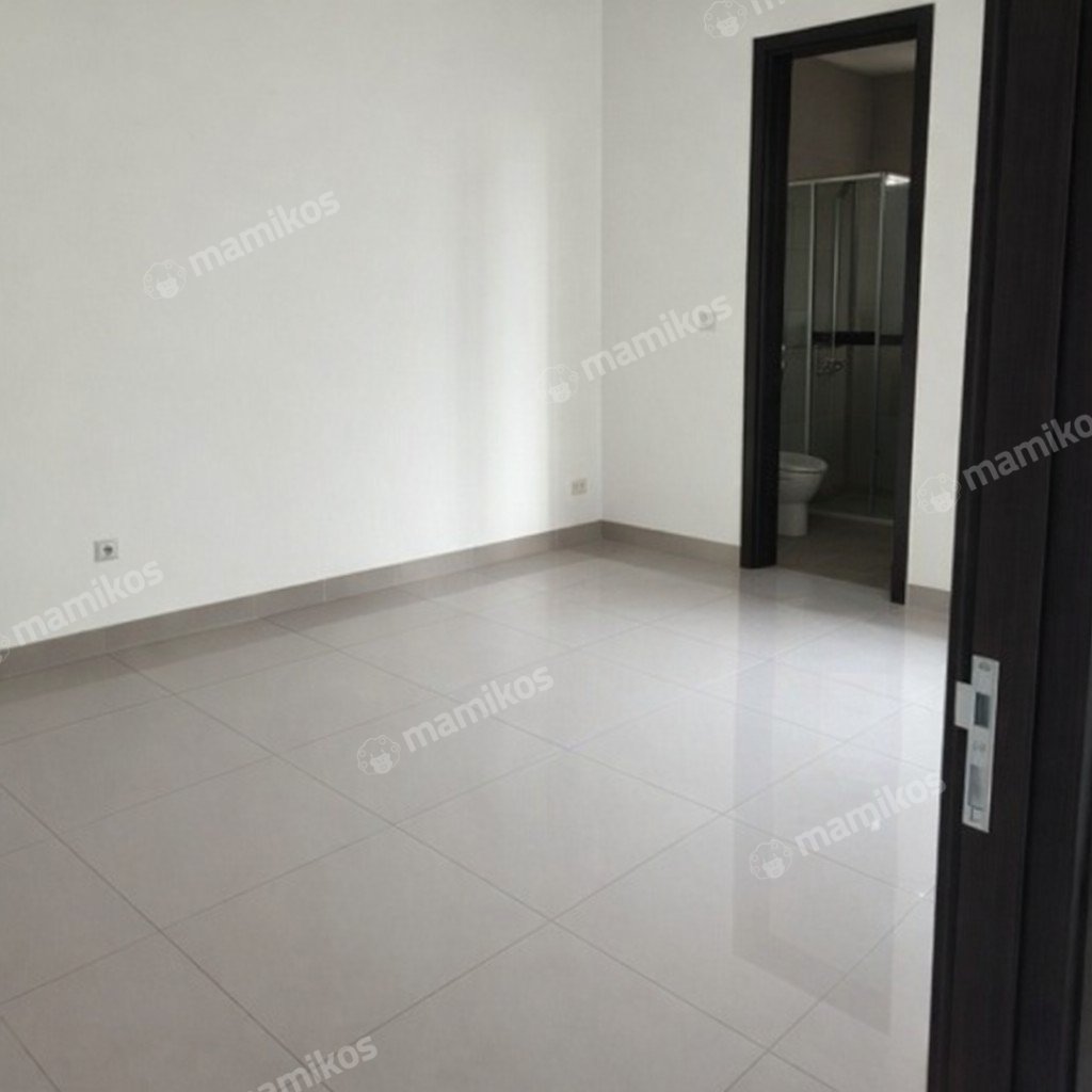 Rumah Sertifikat SHM 4 Kamar Tidur 4 Kamar Mandi Pantai Indah Kapuk 2 Jakarta Utara - Photo 3