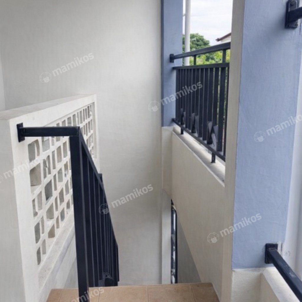 Rumah Sertifikat SHM 4 Kamar Tidur 4 Kamar Mandi Cawang Jakarta Timur - Photo 2