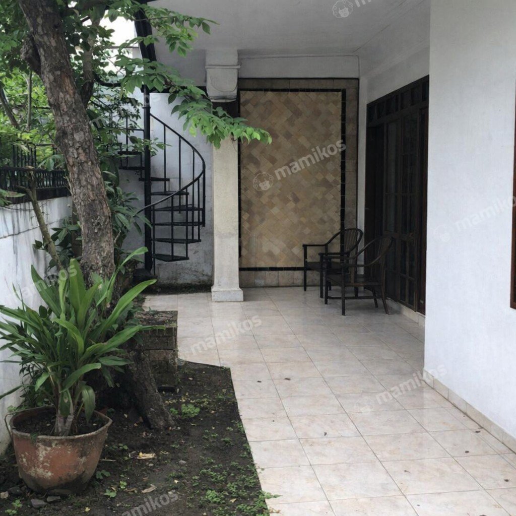 Rumah Sertifikat SHM 4 Kamar Tidur 2 Kamar Mandi Kemanggisan Jakarta Barat - Photo 4