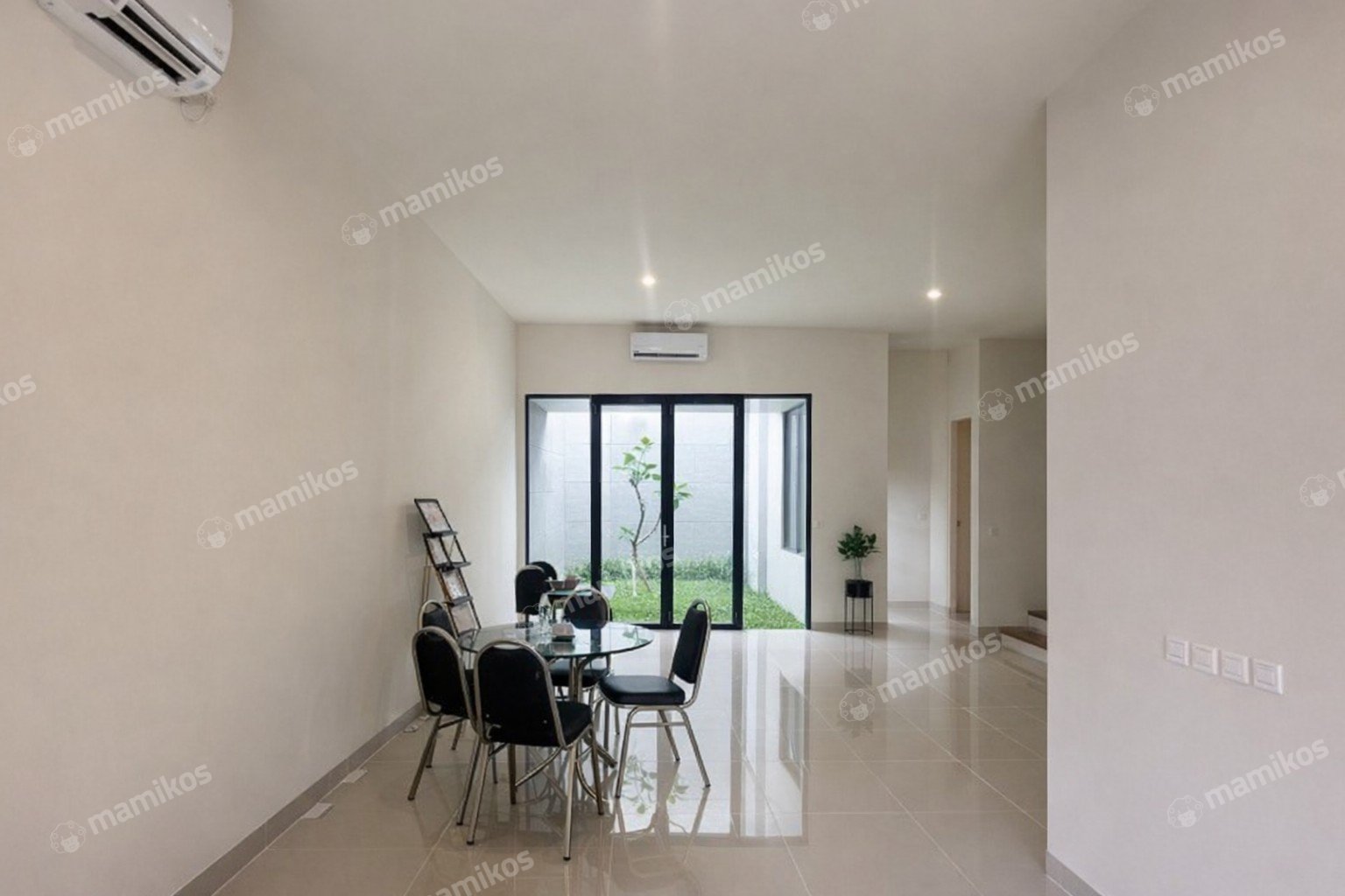 Rumah Baru Sertifikat SHM 3 Kamar Tidur Kebayoran Baru Jakarta Selatan