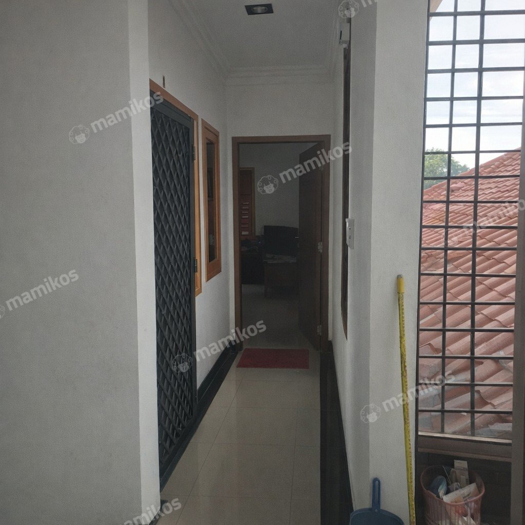 Rumah 4 Kamar Tidur 3 Kamar Mandi 1 Lantai Kapuk Kamal Jakarta Barat - Photo 4