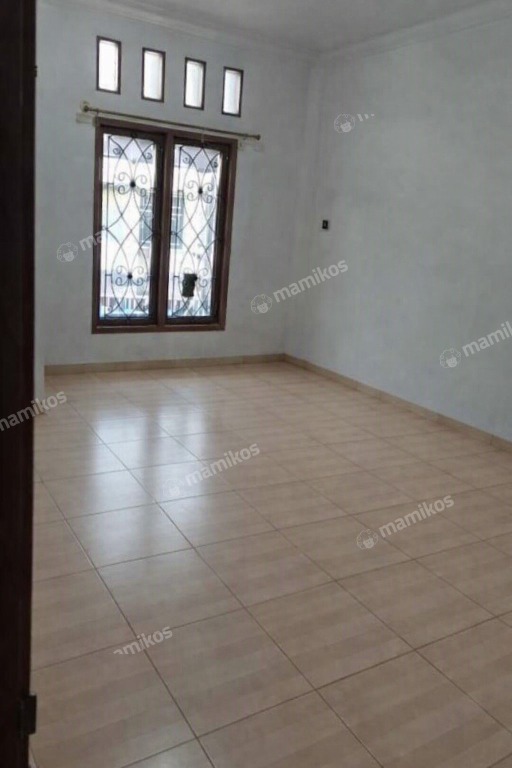 Rumah Sertifikat SHM 4 Kamar Tidur 3 Kamar Mandi Kelapa Gading Jakarta Utara - Photo 5