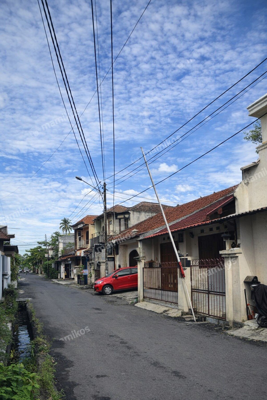 Rumah Sertifikat SHM 3 Kamar Mandi 2 Lantai Pulomas Jakarta Timur - Photo 2