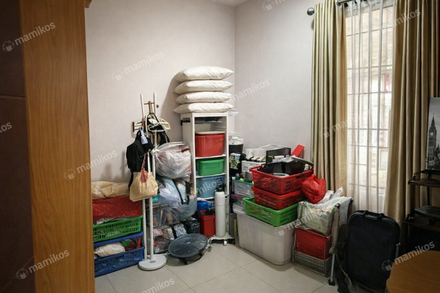 Rumah Sertifikat SHM 3 Kamar Tidur 3 Kamar Mandi Green Lake City Jakarta Barat