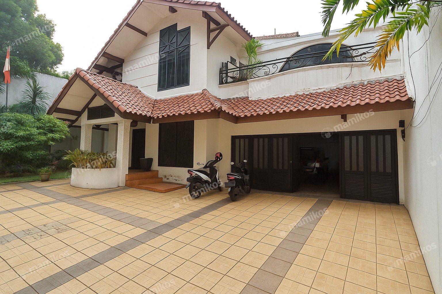 Rumah 6KT 5KM Senayan Jakarta Selatan