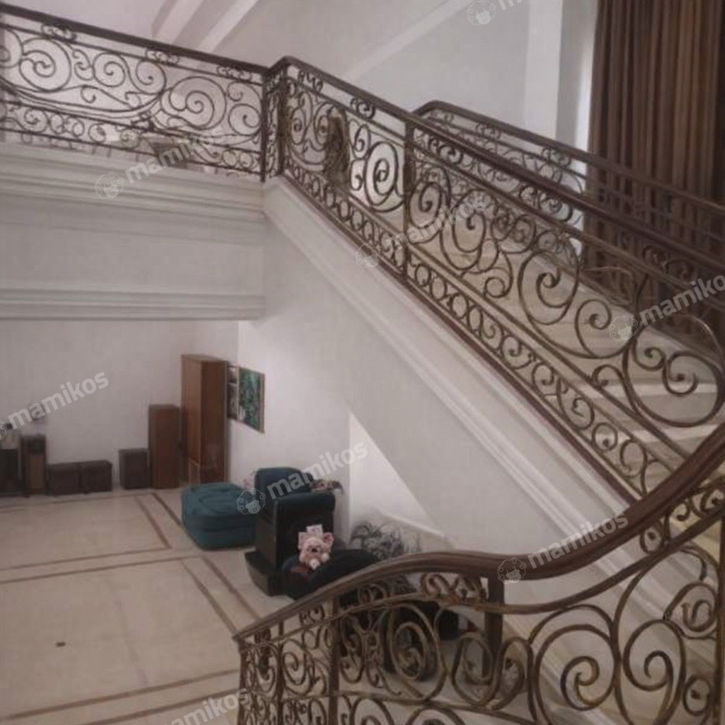 Rumah Sertifikat SHM 9 Kamar Tidur 7 Kamar Mandi Kuningan Jakarta Selatan - Photo 2