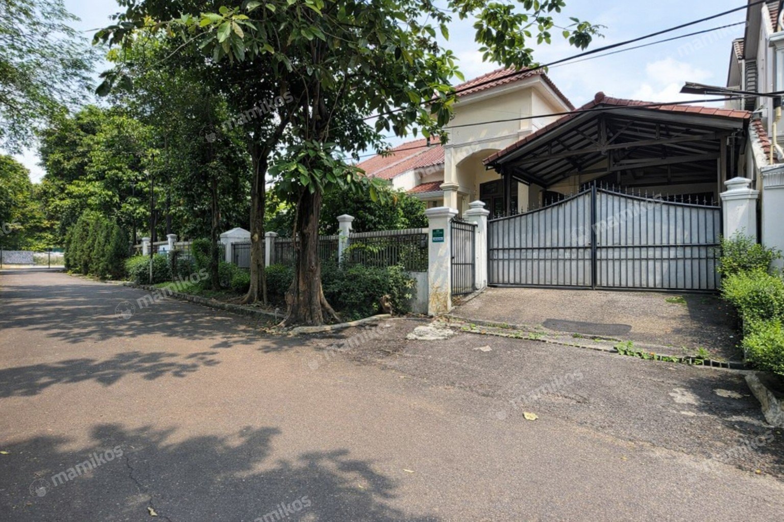 Rumah Sertifikat SHM 5 Kamar Tidur 3 Kamar Mandi Pancoran Jakarta Selatan