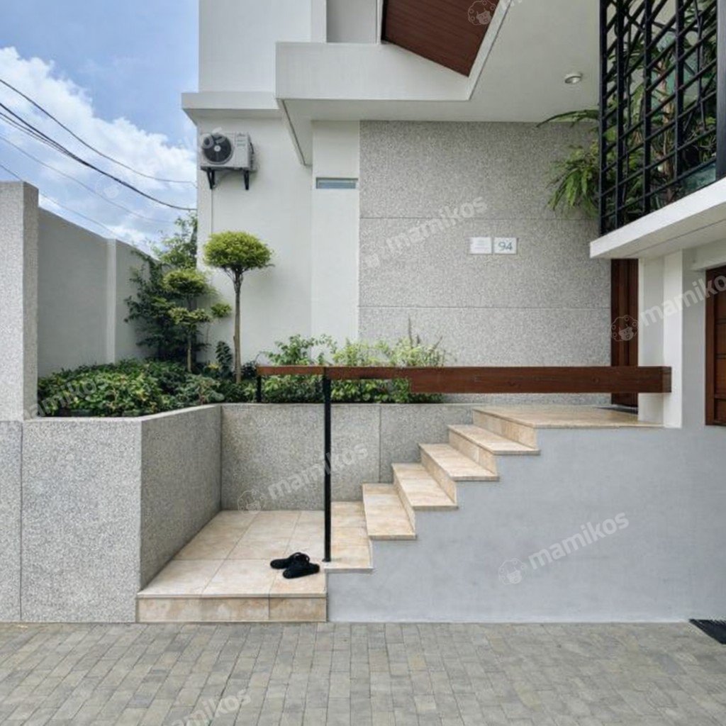 Rumah Sertifikat SHM 5 Kamar Tidur 5 Kamar Mandi Kemang Jakarta Selatan - Photo 2