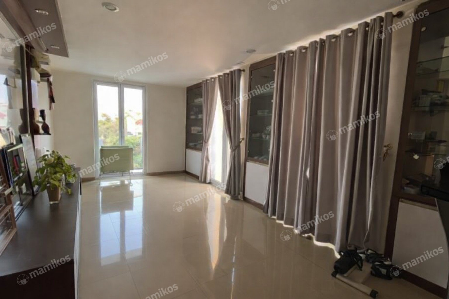 Rumah Sertifikat SHM 4 Kamar Tidur 4 Kamar Mandi Pantai Indah Kapuk Jakarta Utara - Photo 4