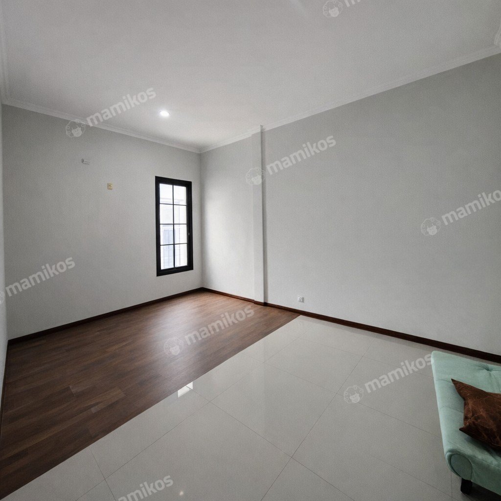 Rumah Sertifikat SHM 4 Kamar Tidur 4 Kamar Mandi Bintaro Jakarta Selatan - Photo 4