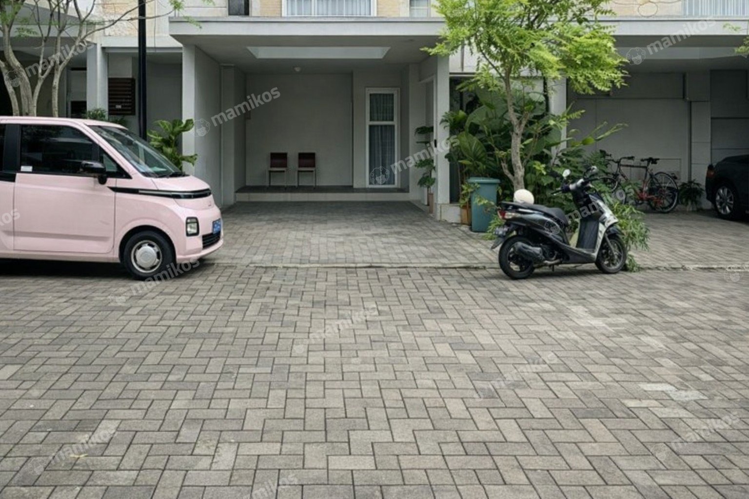 Rumah Sertifikat SHM 3 Kamar Tidur 3 Kamar Mandi Lebak Bulus Jakarta Selatan