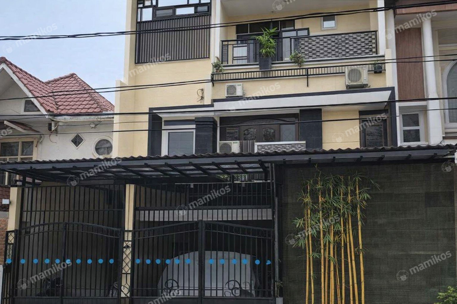 Rumah Sertifikat SHM 5 Kamar Tidur 4 Kamar Mandi Kelapa Gading Jakarta Utara