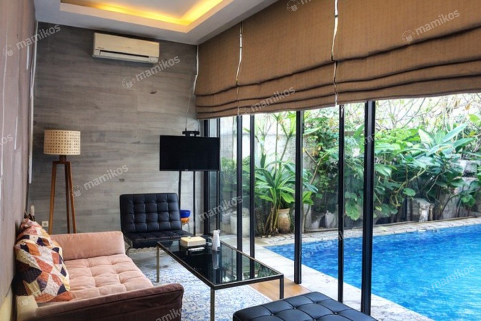 Rumah Sertifikat SHM 6 Kamar Tidur 5 Kamar Mandi Kemang Jakarta Selatan