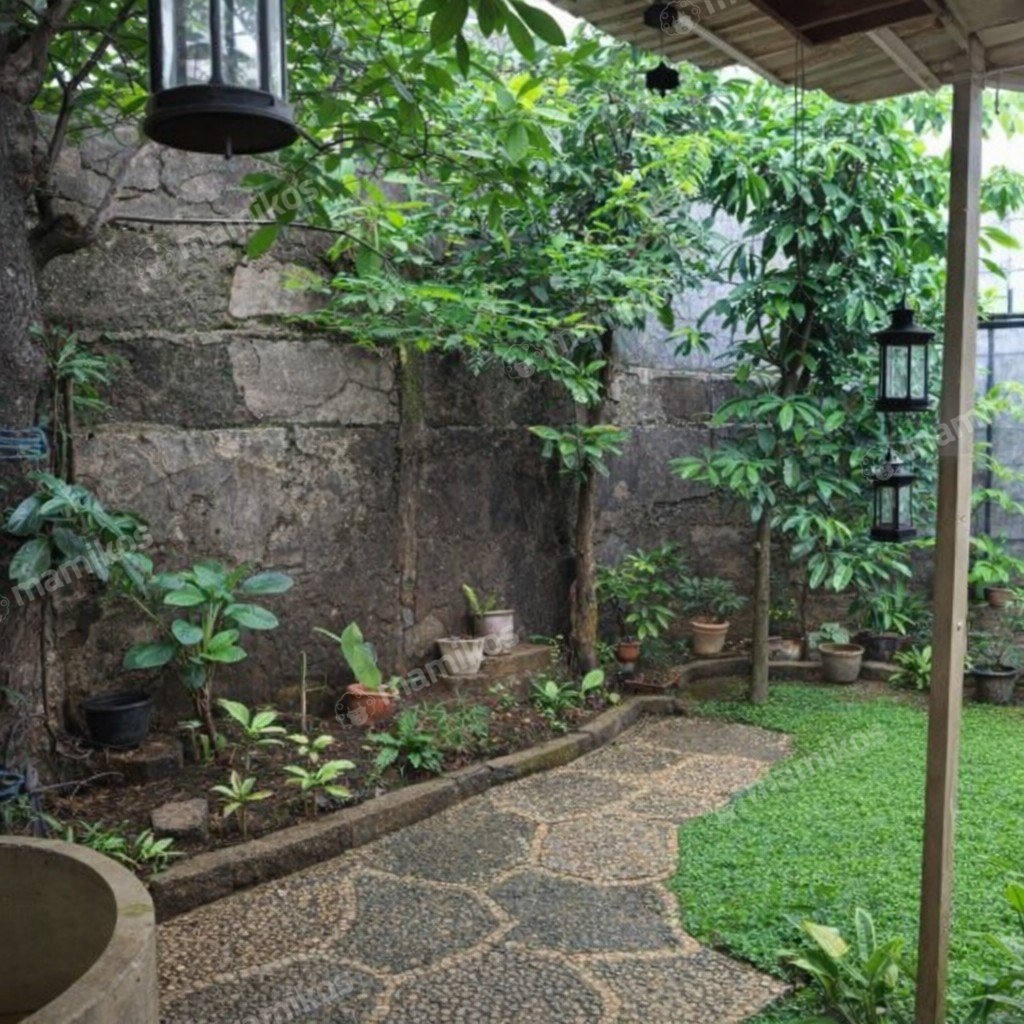 Rumah Sertifikat SHM 5 Kamar Tidur 3 Kamar Mandi Cipete Jakarta Selatan - Photo 3