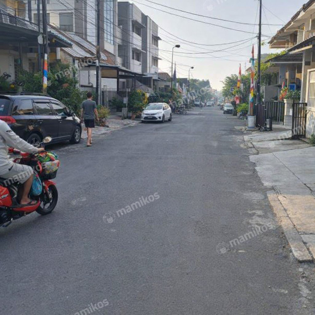 Rumah Sertifikat SHM 3 Kamar Tidur 2 Kamar Mandi Kelapa Gading Jakarta Utara - Photo 2