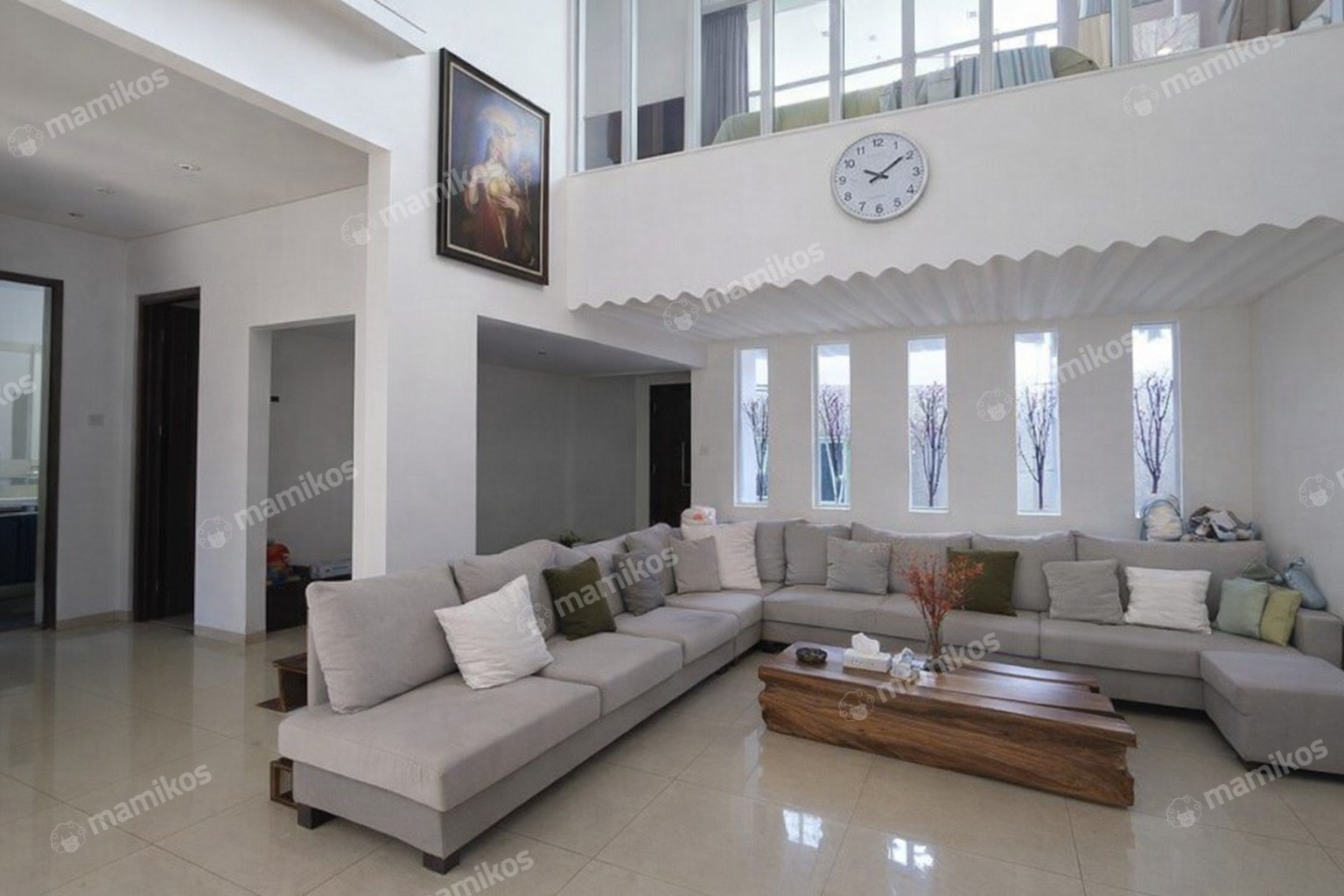 Rumah Sertifikat SHM 9 Kamar Tidur 8 Kamar Mandi Pantai Mutiara Jakarta Utara