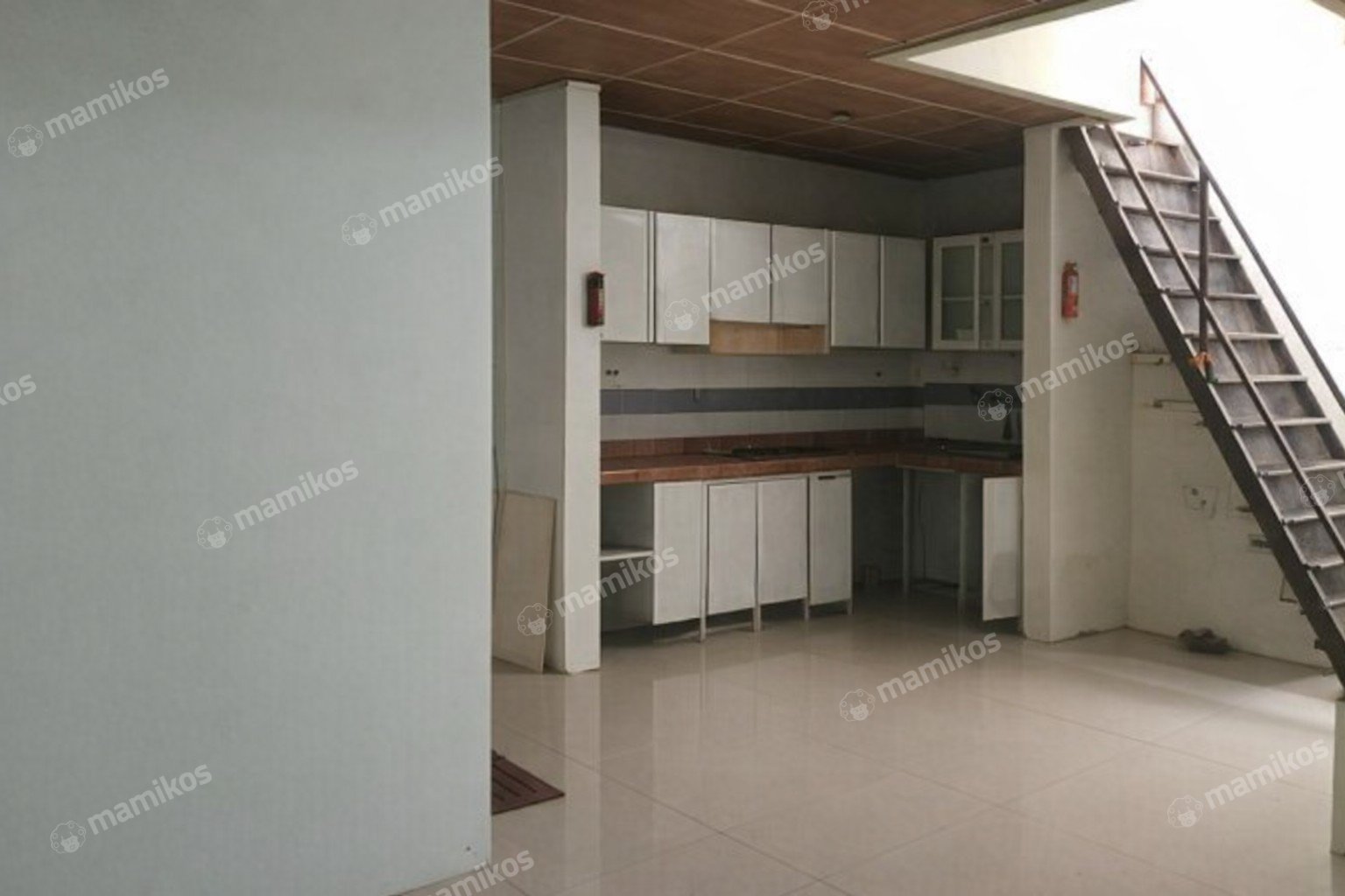 Rumah Sertifikat SHM 3 Kamar Tidur 2 Kamar Mandi Citra Garden Jakarta Barat