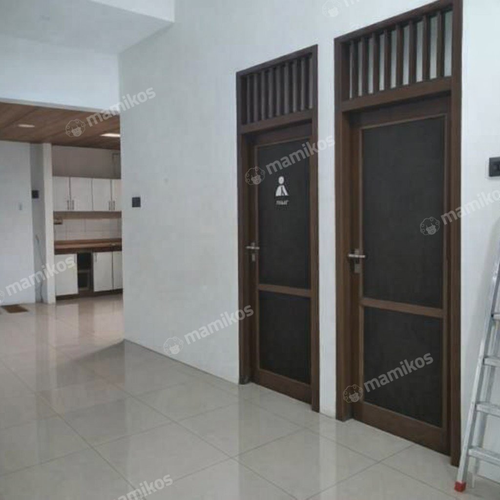 Rumah Sertifikat SHM 3 Kamar Tidur 2 Kamar Mandi Citra Garden Jakarta Barat - Photo 5