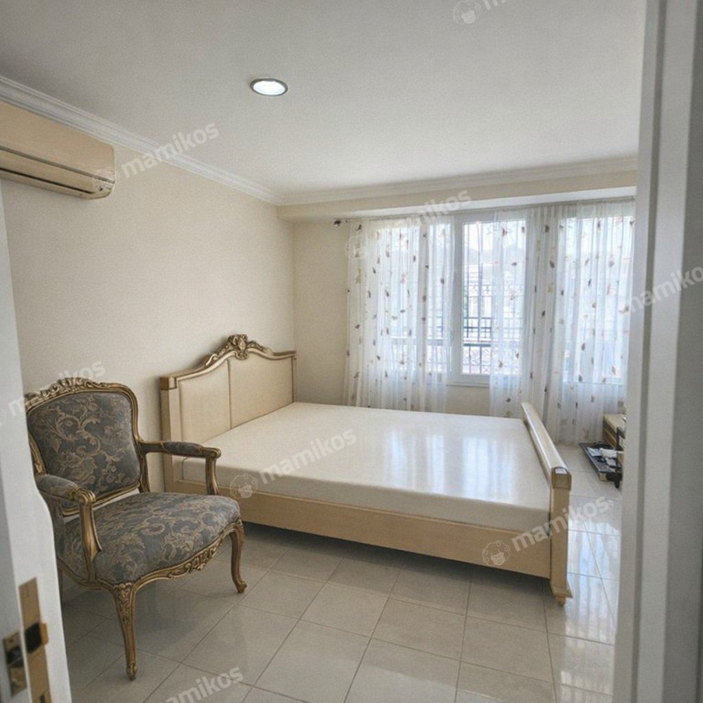 Rumah Sertifikat HGB 4 Kamar Tidur 3 Kamar Mandi Pantai Indah Kapuk Jakarta Utara - Photo 4