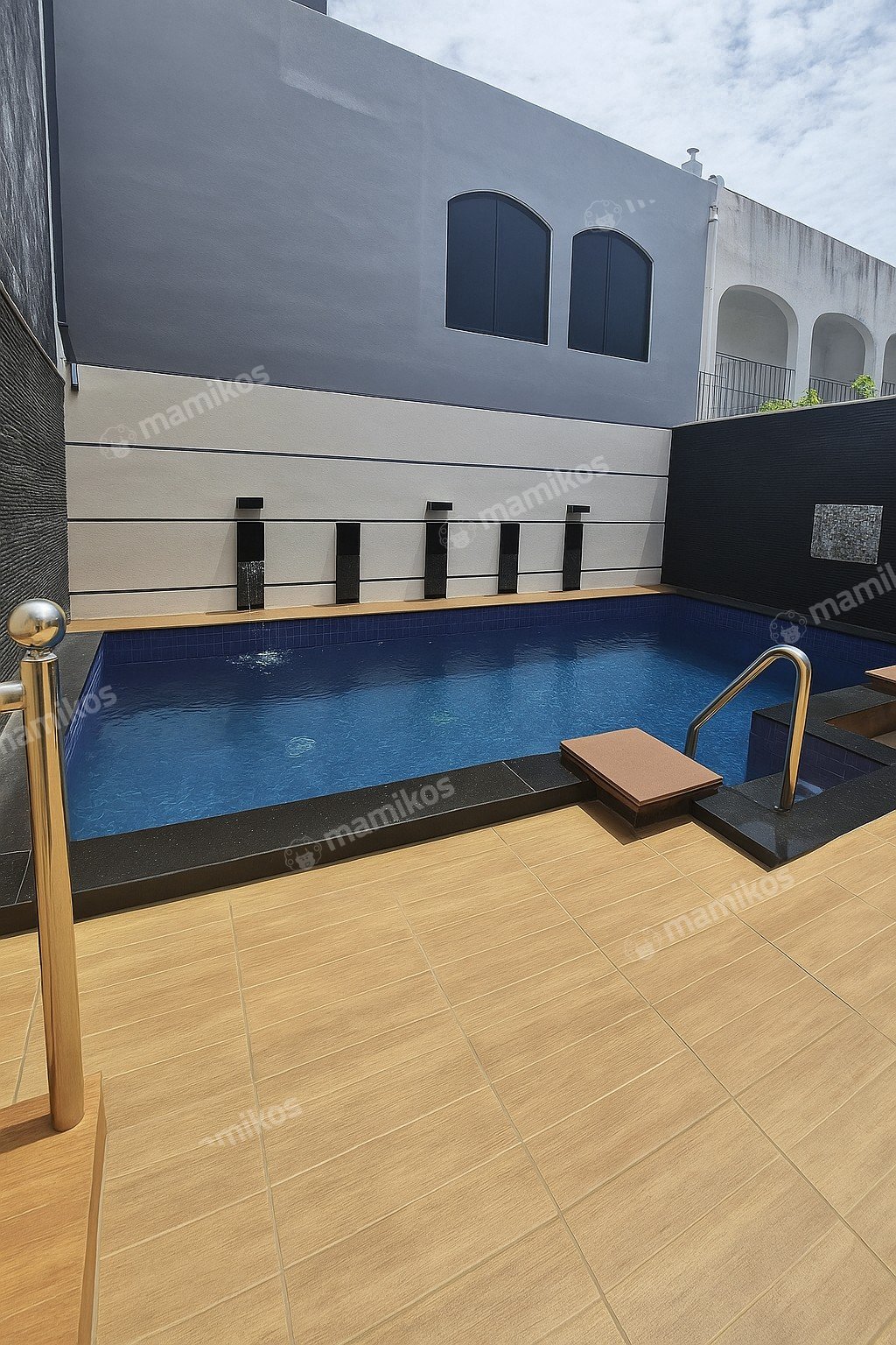 Rumah Sertifikat HGB 4 Kamar Tidur 3 Kamar Mandi Pantai Indah Kapuk Jakarta Utara - Photo 5