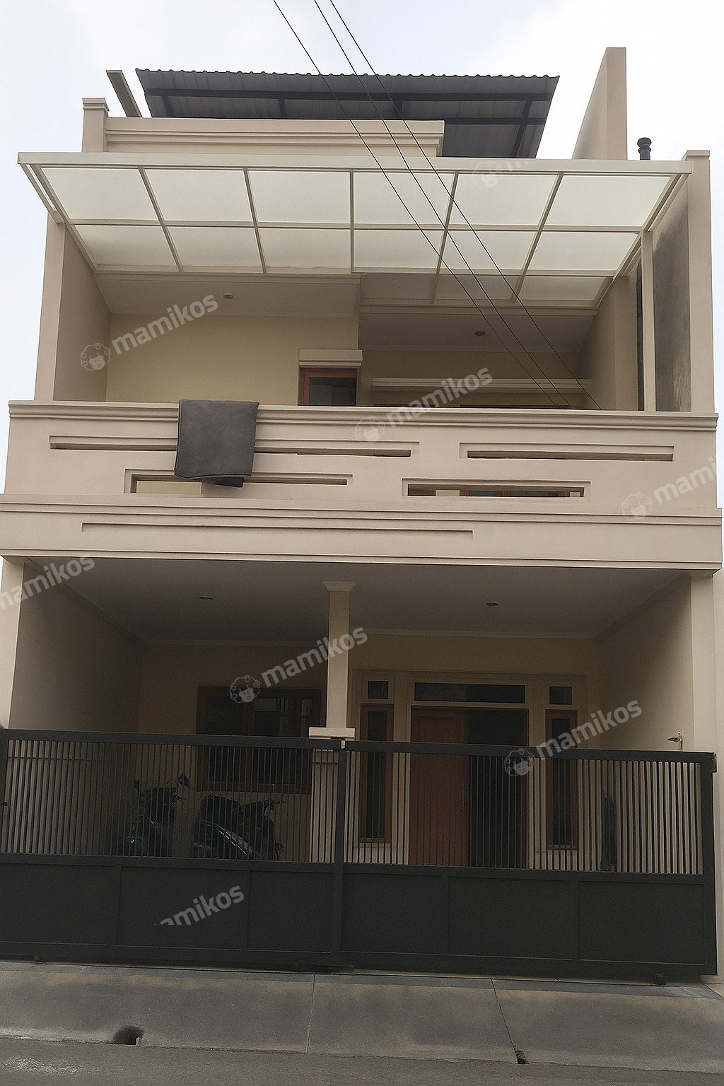 Rumah Sertifikat SHM 5 Kamar Tidur 4 Kamar Mandi Metro permata Jakarta Barat - Photo 3