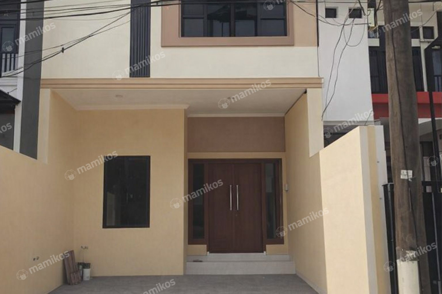 Rumah Sertifikat SHM 5 Kamar Tidur 4 Kamar Mandi Kelapa Gading Jakarta Utara