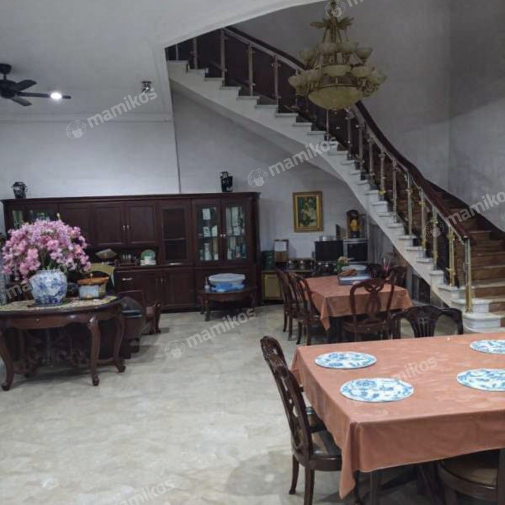 Rumah 5 Kamar Tidur 4 Kamar Mandi 1 Lantai Kebayoran Baru Jakarta Selatan - Photo 2