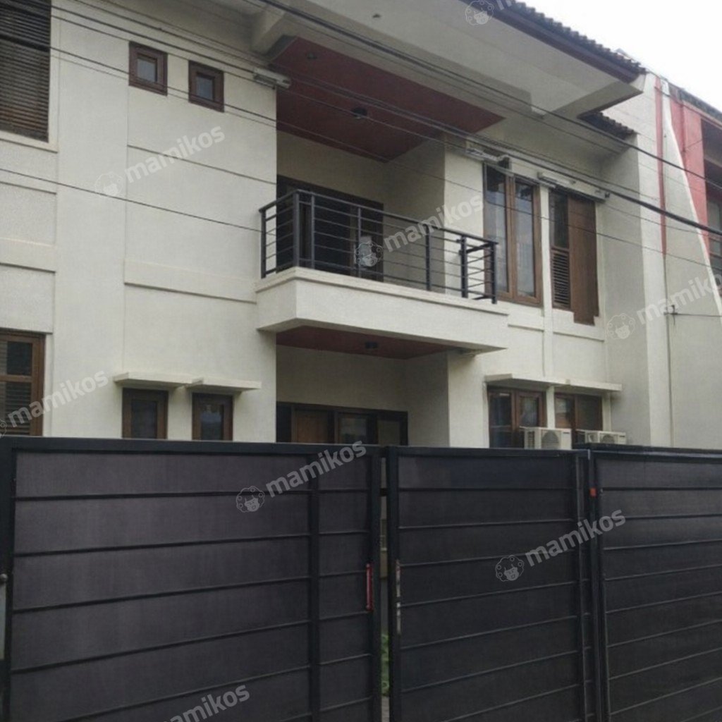 Rumah 5 Kamar Tidur 4 Kamar Mandi 1 Lantai Kebayoran Baru Jakarta Selatan - Photo 3