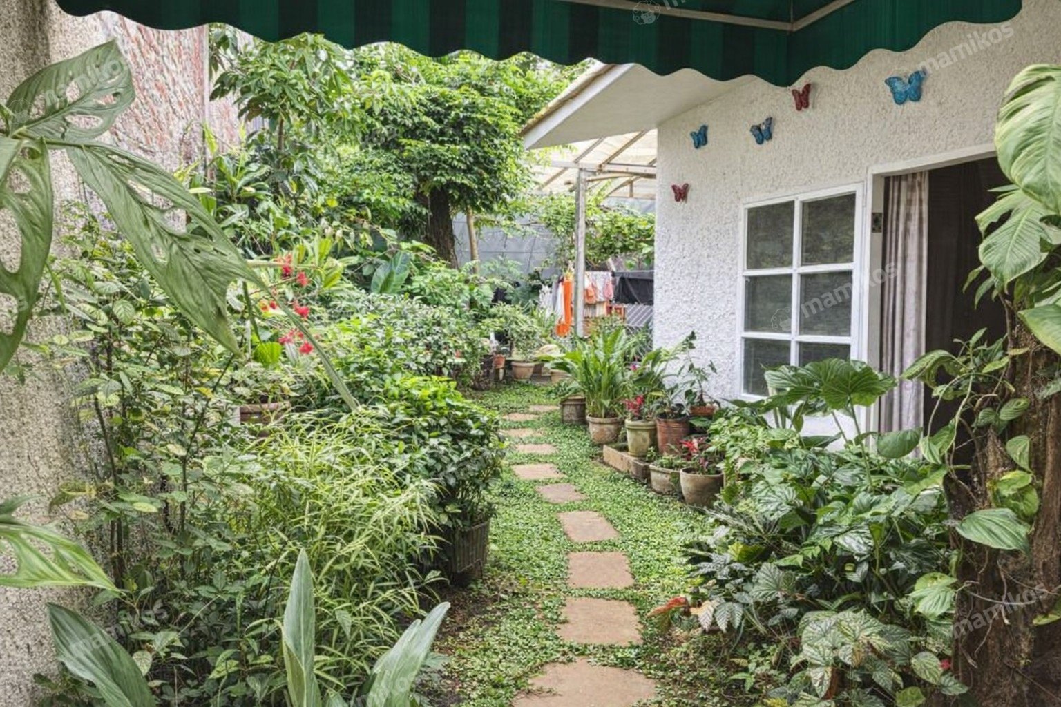 Rumah Sertifikat SHM 3 Kamar Tidur 3 Kamar Mandi Cirendeu Jakarta Selatan