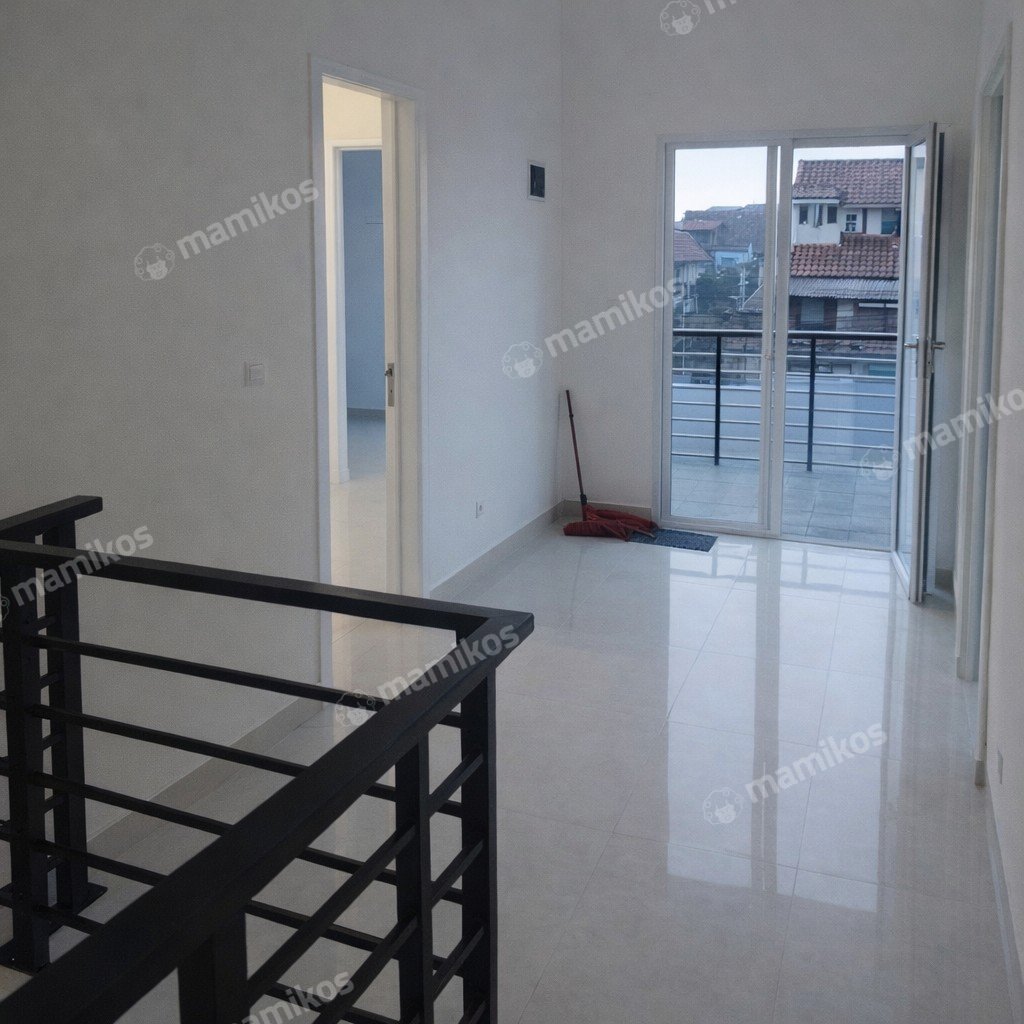 Rumah Sertifikat SHM 3 Kamar Tidur 3 Kamar Mandi Kelapa Gading Jakarta Utara - Photo 3