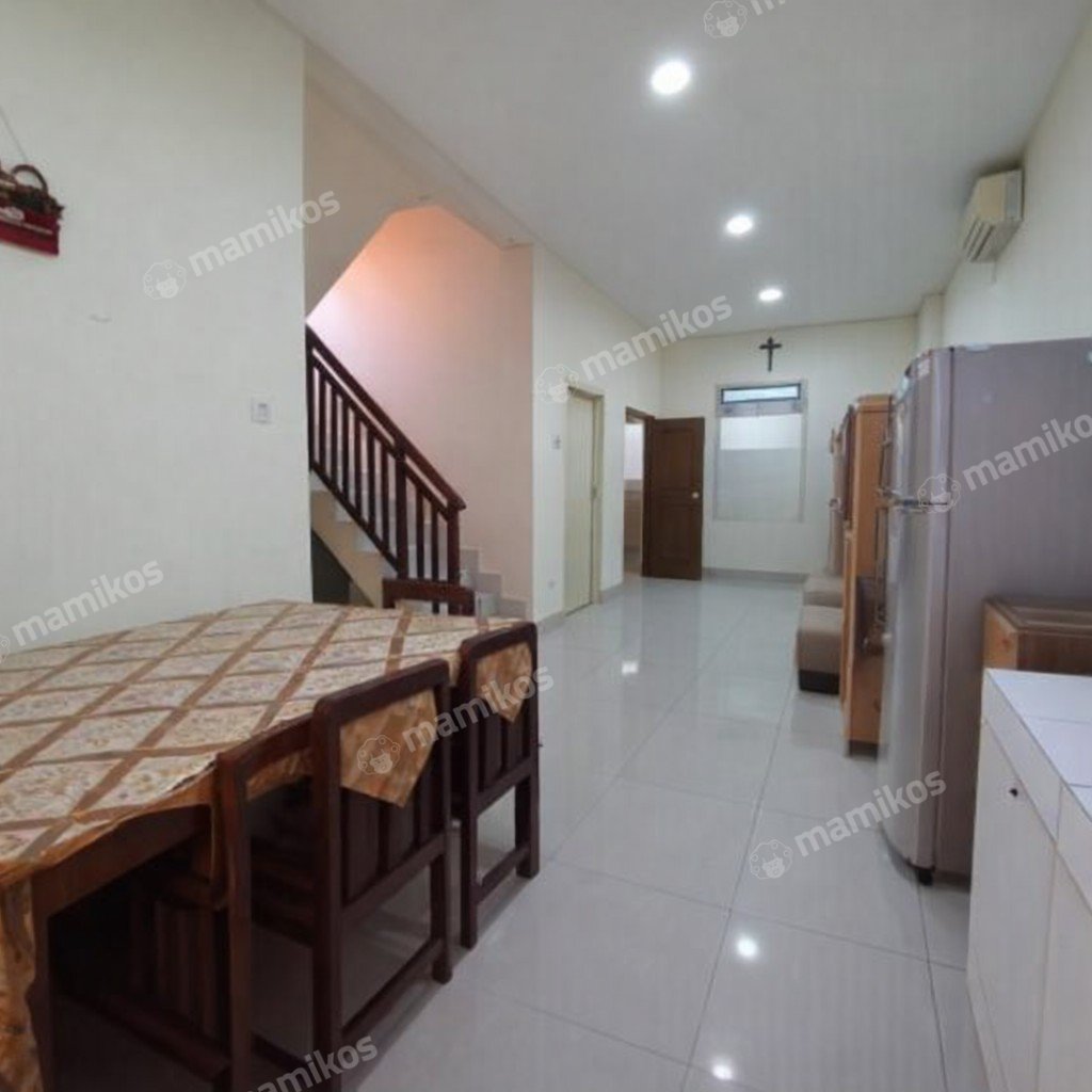 Rumah Sertifikat SHM 3 Kamar Tidur 3 Kamar Mandi Puri Mansion Jakarta Barat - Photo 4