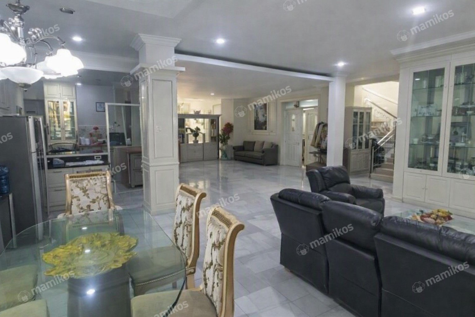 Rumah Sertifikat SHM 5 Kamar Tidur 5 Kamar Mandi Pantai Mutiara Jakarta Utara - Photo 5
