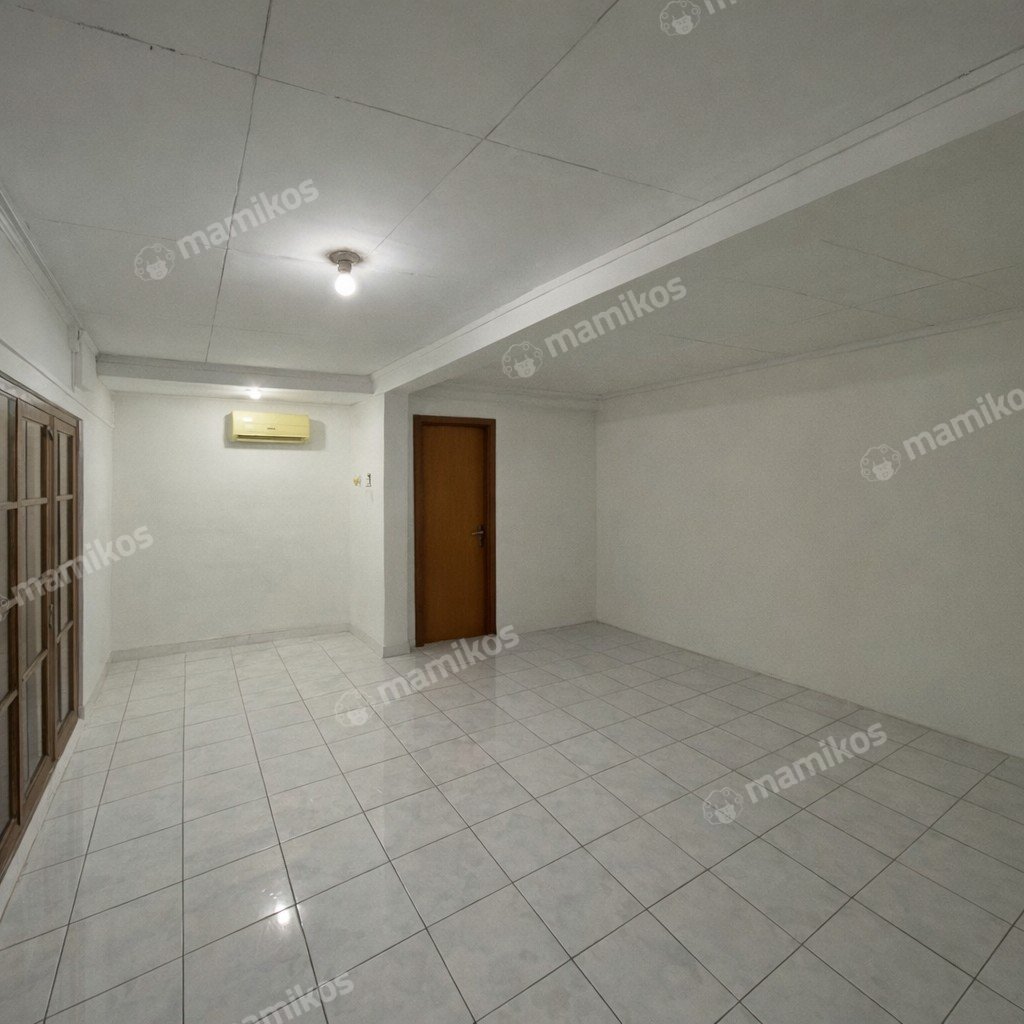 Rumah Sertifikat SHM 4 Kamar Tidur 3 Kamar Mandi Taman Ratu Jakarta Barat - Photo 3