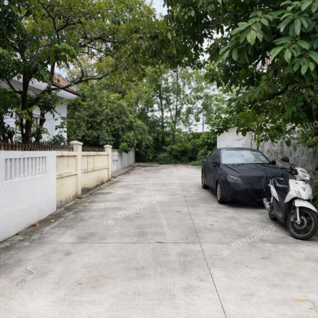 Rumah Sertifikat SHM 4 Kamar Tidur 3 Kamar Mandi Taman Ratu Jakarta Barat - Photo 5