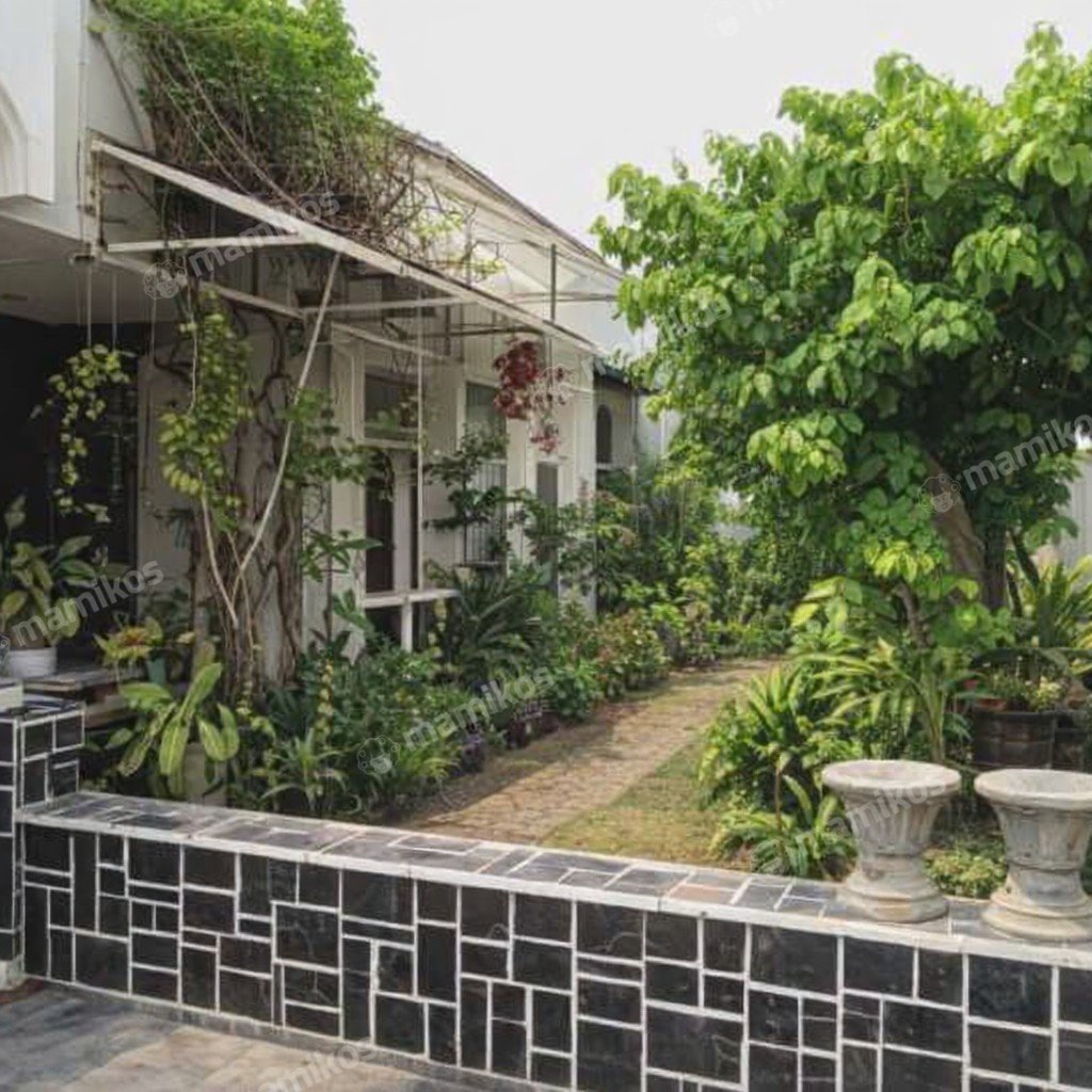 Rumah Sertifikat SHM 5 Kamar Tidur 2 Kamar Mandi Jatiwaringin Jakarta Timur - Photo 4