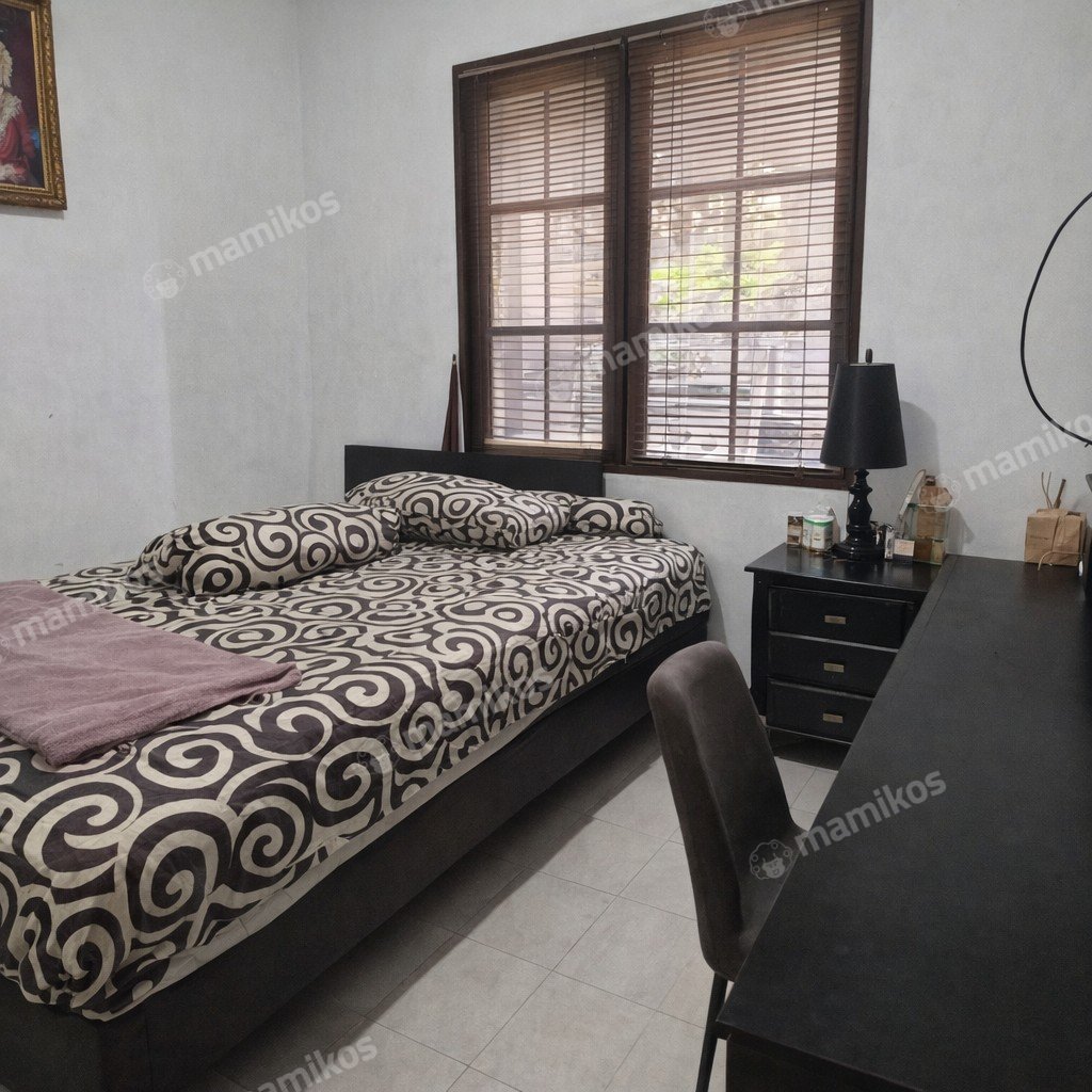 Rumah Sertifikat SHM 4 Kamar Tidur 3 Kamar Mandi Pondok Kelapa Jakarta Timur - Photo 3