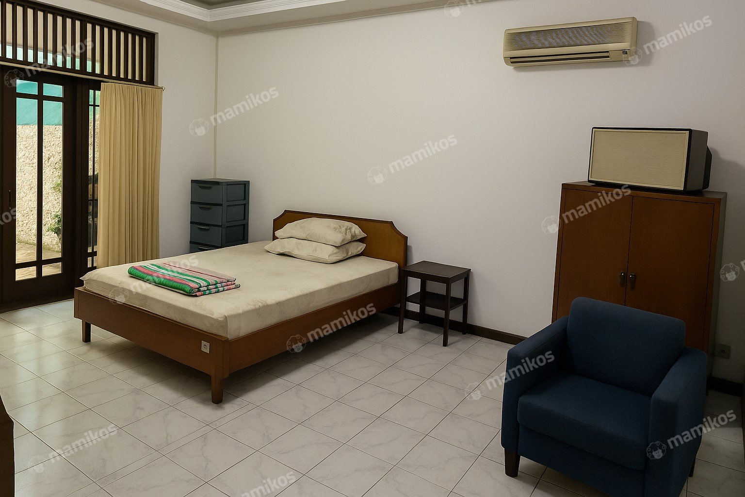 Rumah Sertifikat SHM 4 Kamar Tidur 3 Kamar Mandi Intercon Jakarta Barat - Photo 2