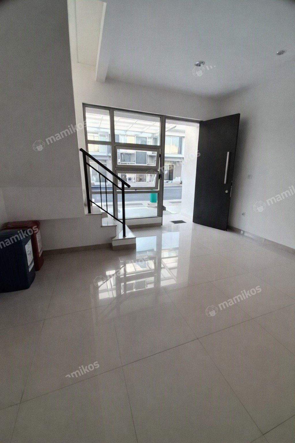 Rumah Sertifikat SHM 2 Kamar Tidur 2 Kamar Mandi Pantai Indah Kapuk Jakarta Utara - Photo 4