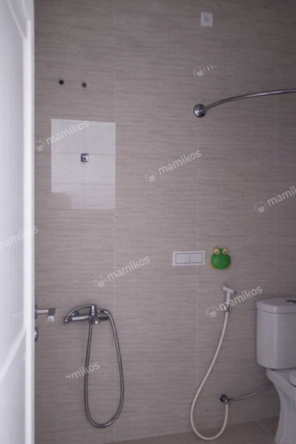 Rumah Sertifikat HGB 3 Kamar Tidur 3 Kamar Mandi Metland Menteng Jakarta Timur - Photo 3