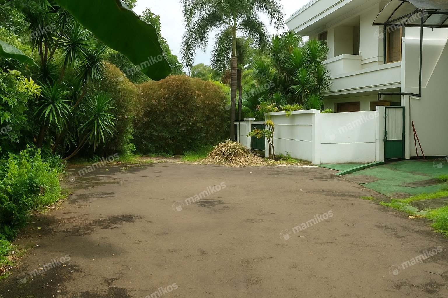 Rumah Sertifikat SHM 4 Kamar Tidur 3 Kamar Mandi Kebon Jeruk Jakarta Barat - Photo 3