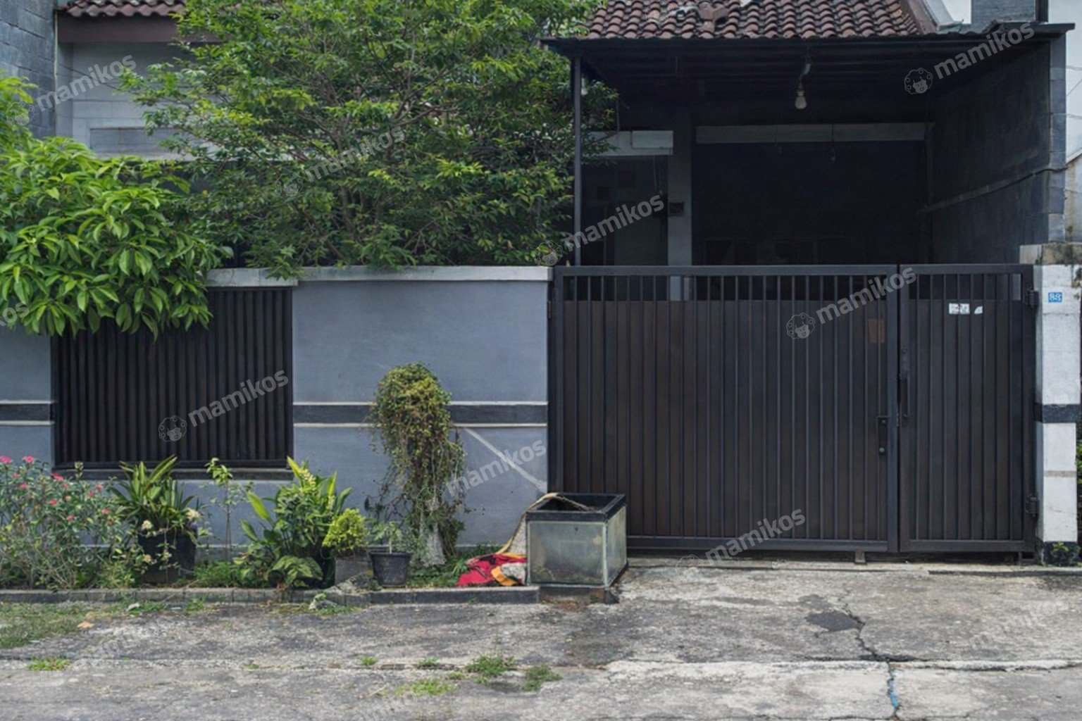 Rumah 4KT 4KM Joglo Jakarta Barat