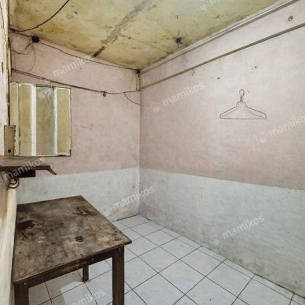 Rumah 4 Kamar Tidur 2 Kamar Mandi 1 Lantai Tanjung Duren Jakarta Barat - Photo 4
